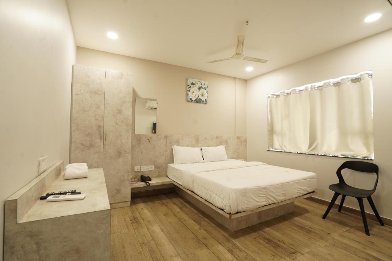 Hotel Trp Bliss Nizamabad Экстерьер фото