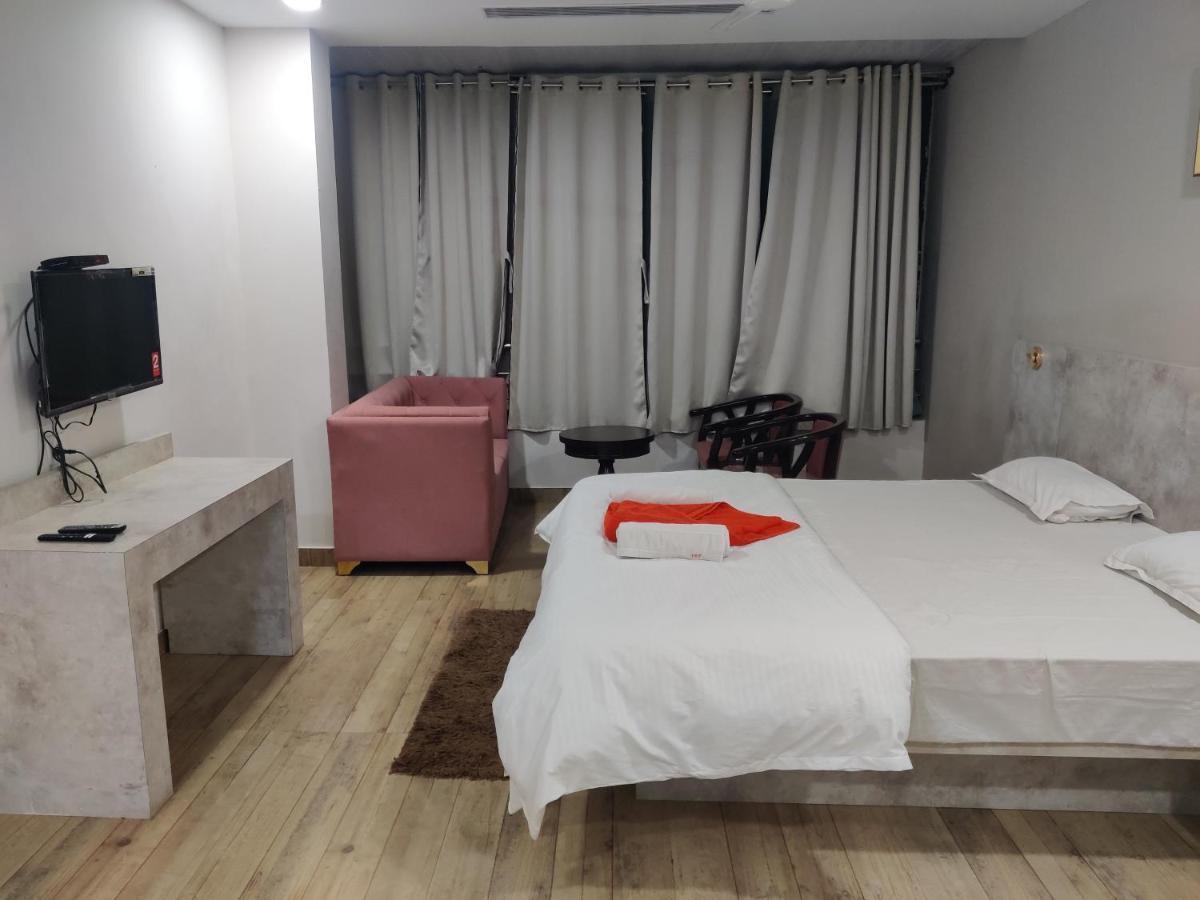 Hotel Trp Bliss Nizamabad Экстерьер фото